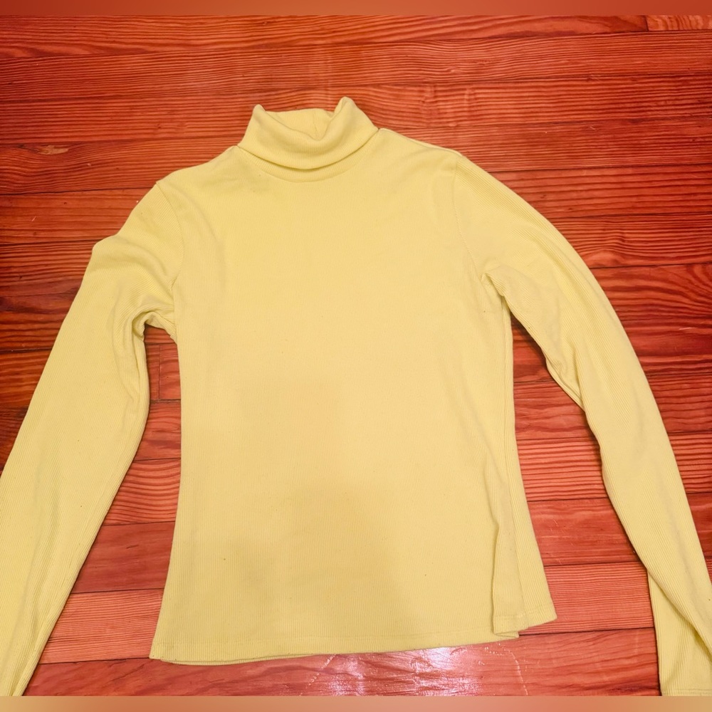 FASHION NOVA Shirt